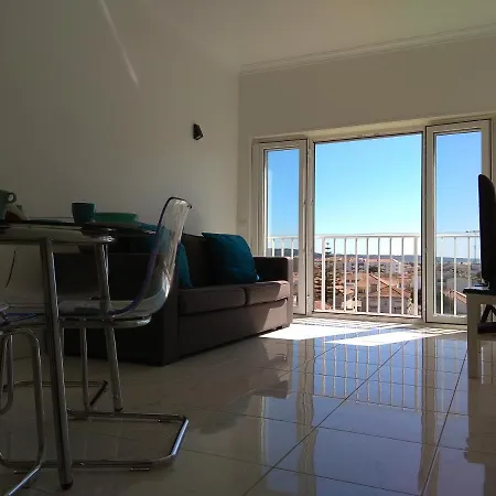 Golden Loft Caparica * كوستا دا كاباريكا